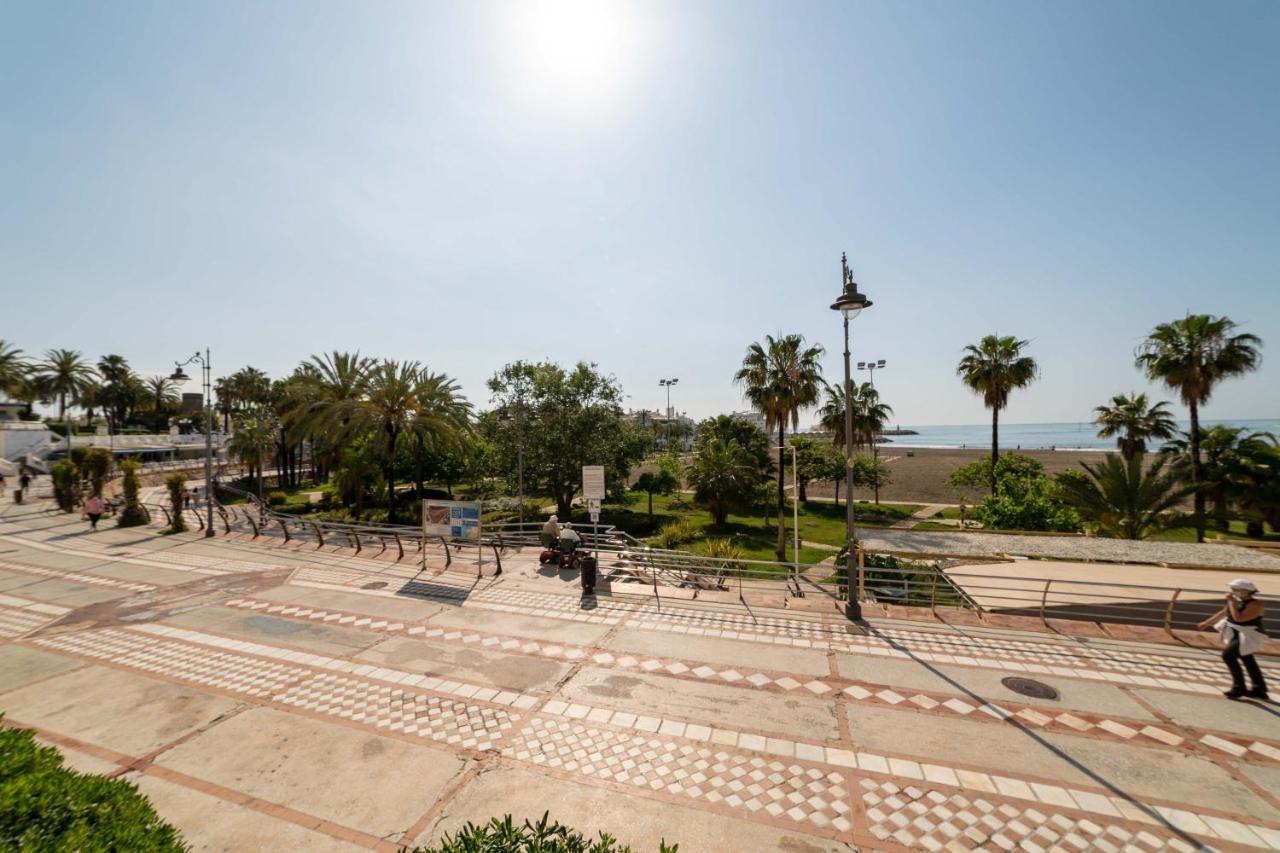 Apartamento Benalmadena Puerto Marina Apartment Exterior photo